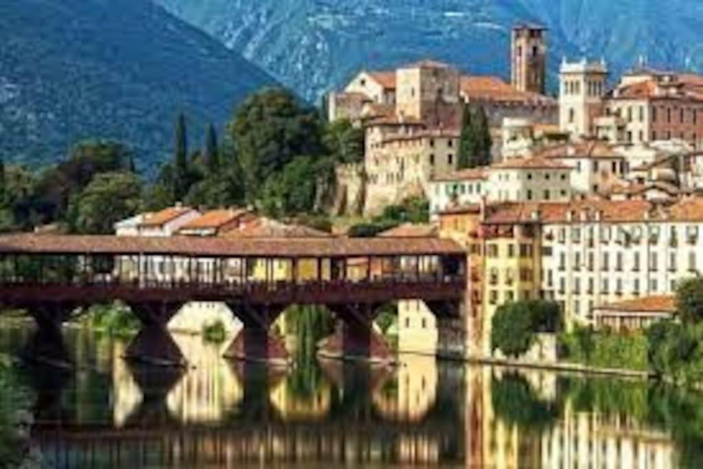 Appartamento Balcone fiorito Fonzolo Esterno foto